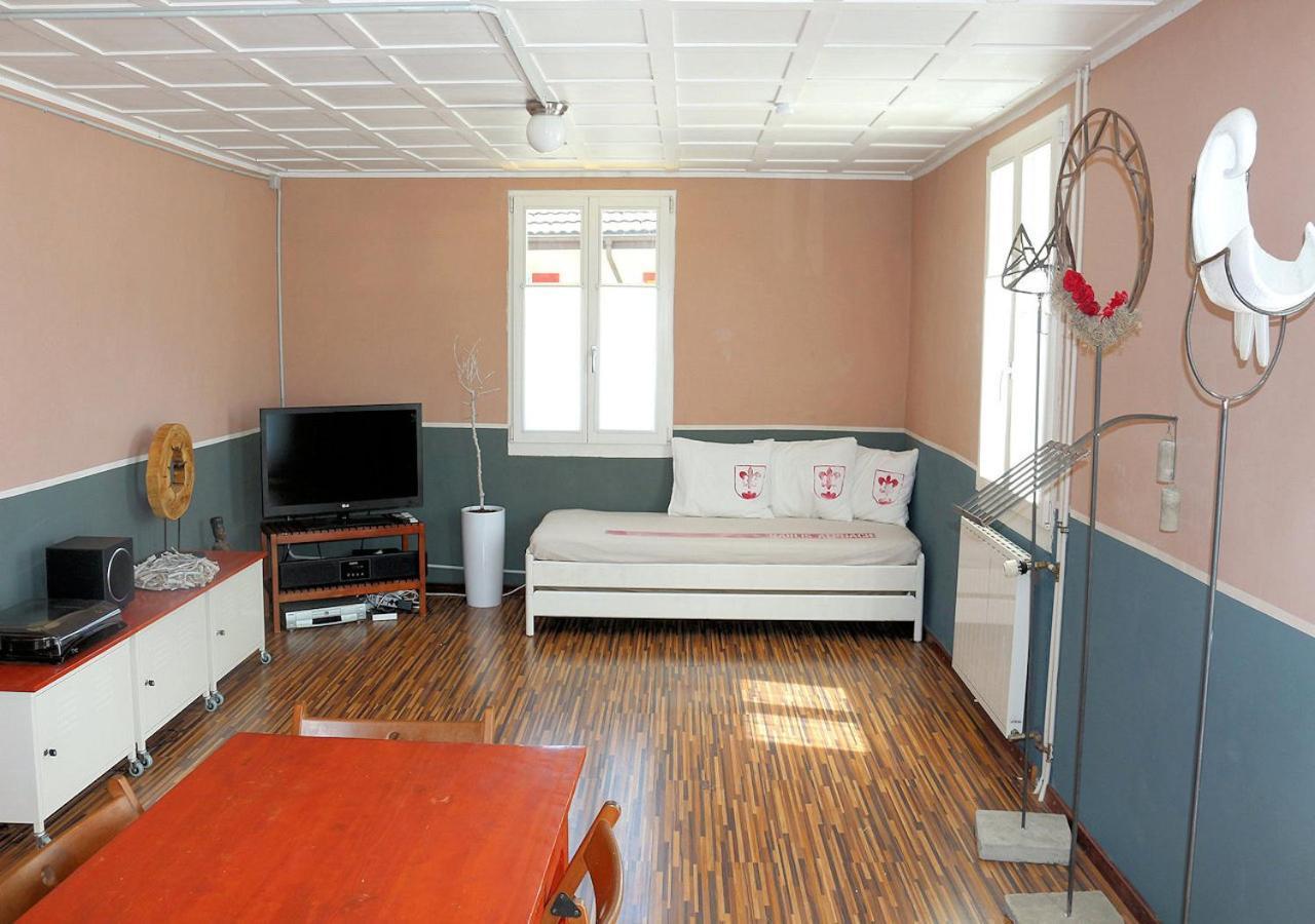 Barlis - Charming Place In A Typical Village House Alpnach Bagian luar foto